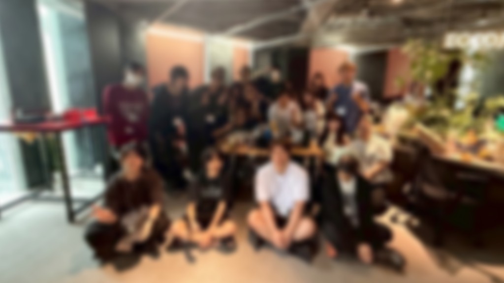 代理店・ライバーが集まるオフ会の様子